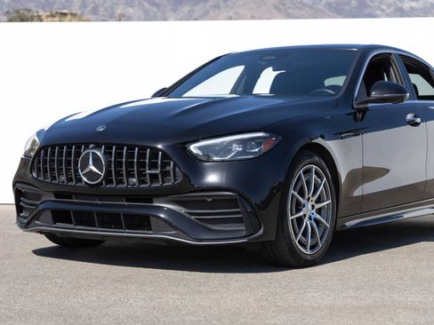 Used 2023 Mercedes-Benz C 43 AMG 4MATIC Sedan image 3