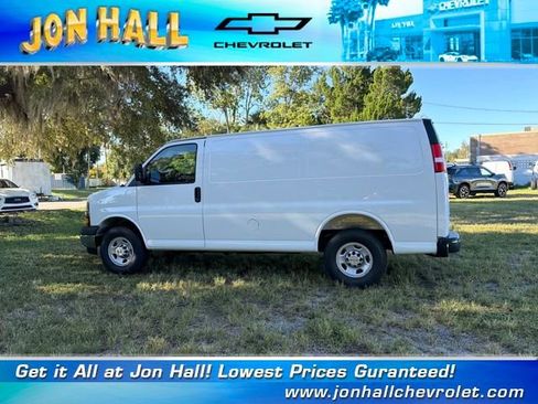 New 2025 Chevrolet Express 2500 w/ Driver Convenience Package image 5