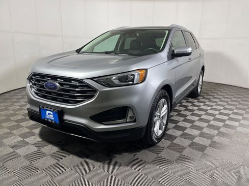 Used 2020 Ford Edge SEL image 4