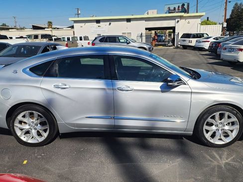 Used 2018 Chevrolet Impala Premier FWD image 3