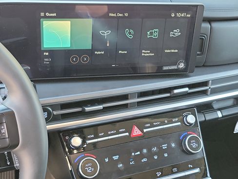 Certified 2025 Hyundai Santa Fe SEL image 11