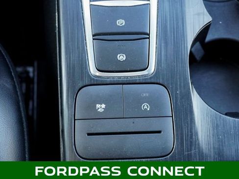 Used 2023 Ford Escape ST-Line image 18