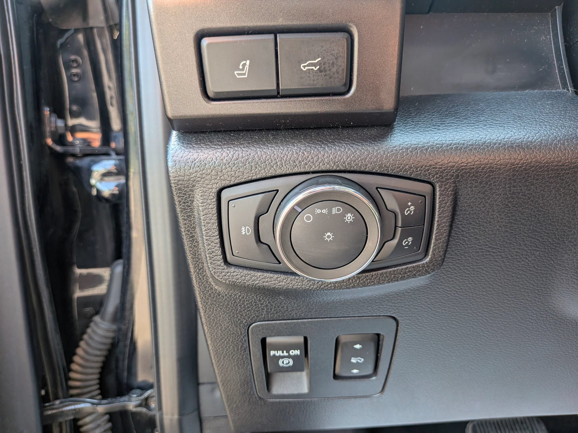 Used 2020 Ford Expedition Max Limited AWD/4WD image 25