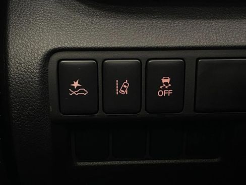 New 2026 Mitsubishi Eclipse Cross ES image 13