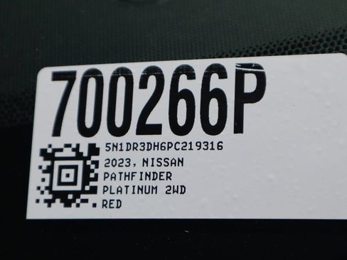 Used 2023 Nissan Pathfinder Platinum w/ Lighting Package (N93) FWD image 40