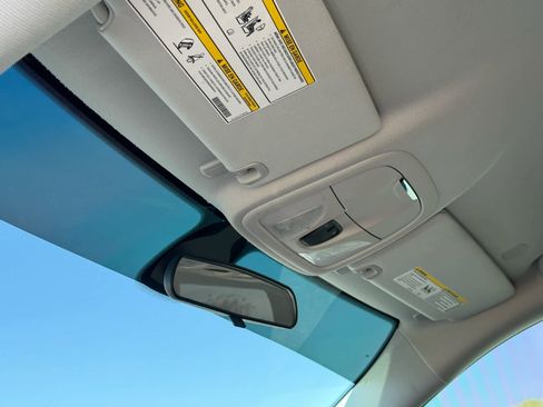 Used 2020 Jeep Cherokee Latitude Plus image 24