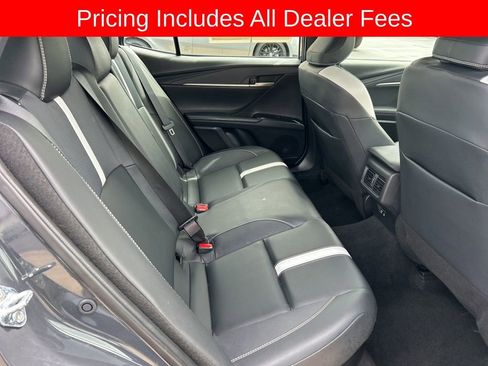 Used 2025 Toyota Camry SE FWD image 19