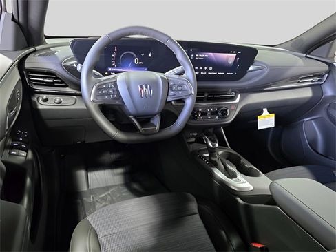 New 2025 Buick Envista Preferred w/ Convenience I Package image 17