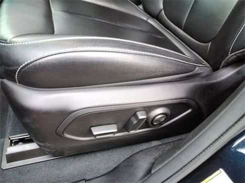 Used 2023 Jeep Grand Cherokee L Limited w/ Luxury Tech Group II image 28