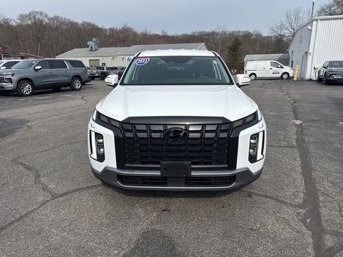 Used 2023 Hyundai Palisade SE image 3