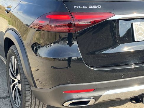 Used 2025 Mercedes-Benz GLE 350 4MATIC image 9