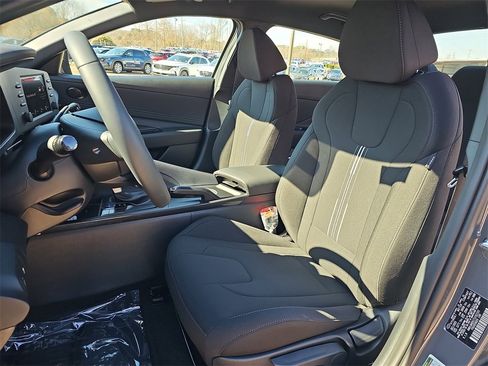 New 2026 Hyundai Elantra Sport image 13