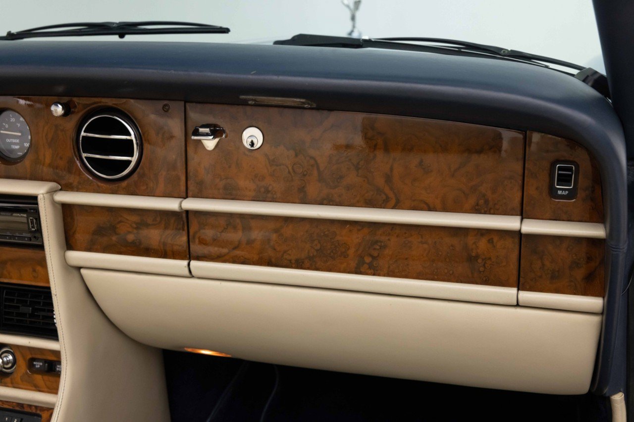 Used 1989 Rolls-Royce Corniche II RWD image 40