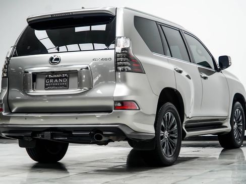 Used 2023 Lexus GX 460 Premium w/ Accessory Package AWD/4WD image 15
