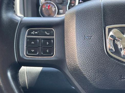 Used 2016 RAM 2500 SLT w/ Luxury Group AWD/4WD image 14