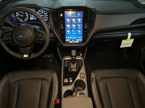 New 2025 Subaru Crosstrek 2.5i Limited w/ Crosstrek Mirror Package image 15