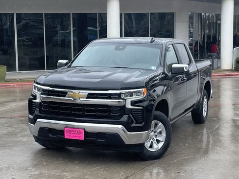 Used 2025 Chevrolet Silverado 1500 LT image 9