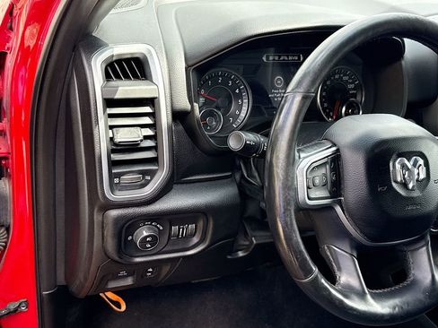 Used 2019 RAM 1500 Big Horn image 11