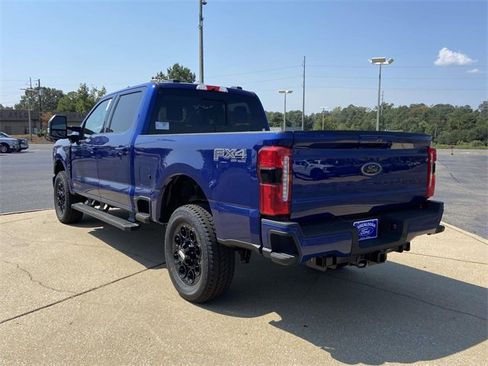 New 2026 Ford F250 Lariat w/ Black Appearance Package image 24