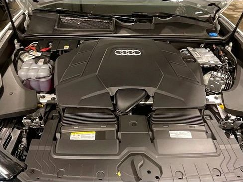 Certified 2025 Audi Q8 Premium w/ Black Optic Package image 10