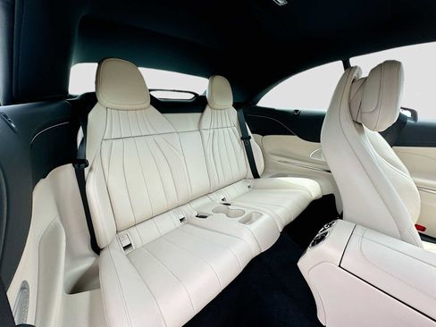 Used 2025 Mercedes-Benz CLE 450 4MATIC Cabriolet image 27