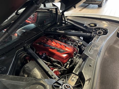 Certified 2022 Chevrolet Corvette Stingray Preferred Cpe w/ Z51 Performance Package image 11