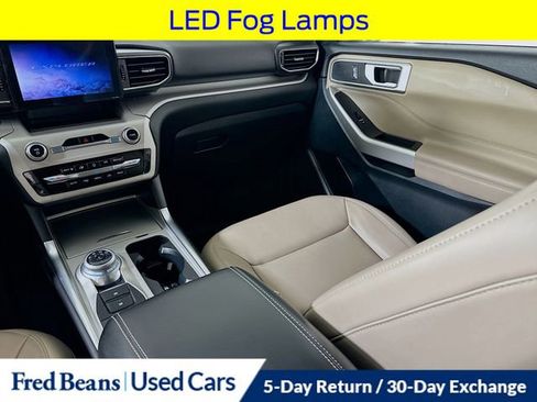 Certified 2023 Ford Explorer XLT w/ Equipment Group 202A image 29