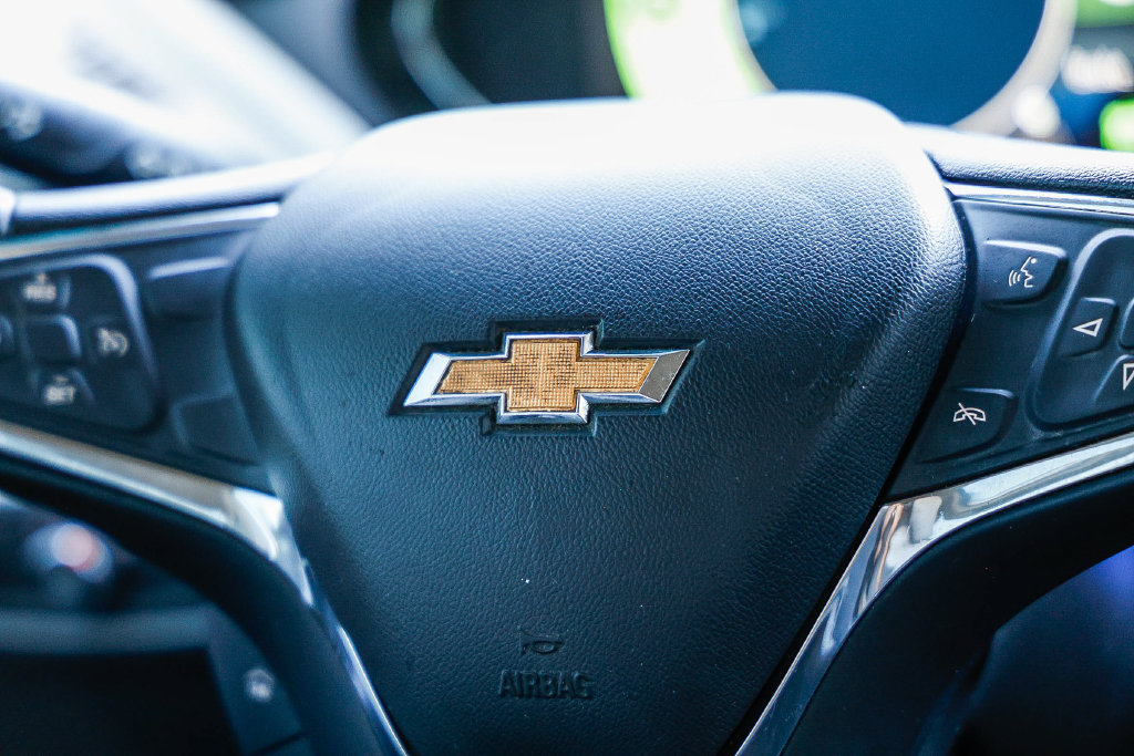 Used 2019 Chevrolet Bolt LT FWD image 28