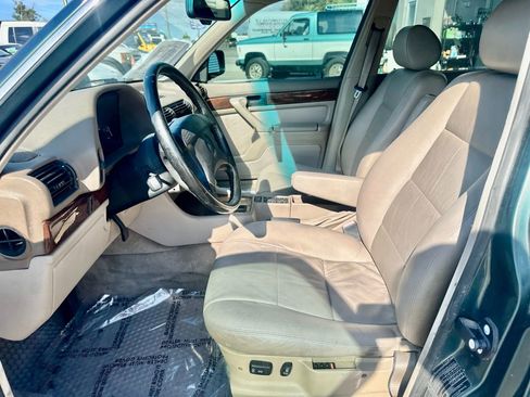 Used 1991 BMW 735iL image 15