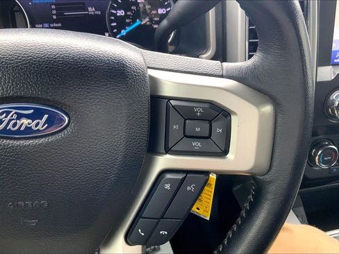 Used 2021 Ford F250 Lariat w/ Lariat Value Package image 21