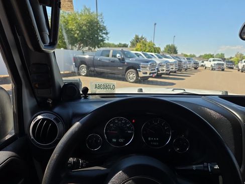 Used 2012 Jeep Wrangler Sport AWD/4WD image 16