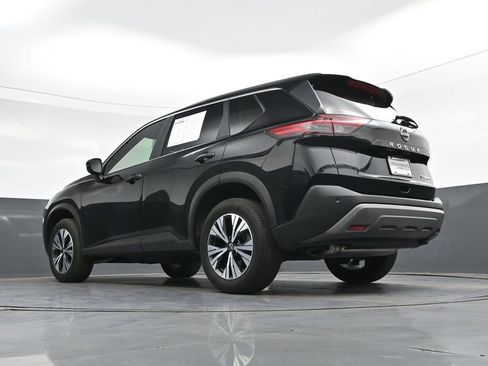 Used 2023 Nissan Rogue SV AWD/4WD image 41