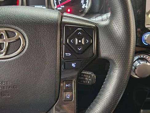Used 2021 Toyota 4Runner TRD Off-Road Premium AWD/4WD image 50