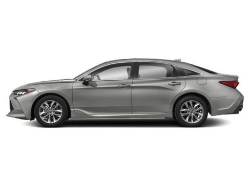Used 2019 Toyota Avalon XLE w/ Moonroof Package FWD image 3