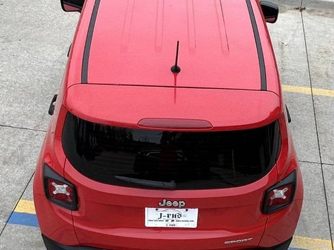 Used 2015 Jeep Renegade Sport w/ Power & Air Group image 13