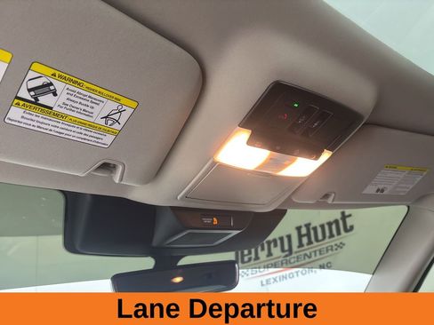 Used 2025 Nissan Pathfinder Platinum w/ Cargo Package FWD image 22