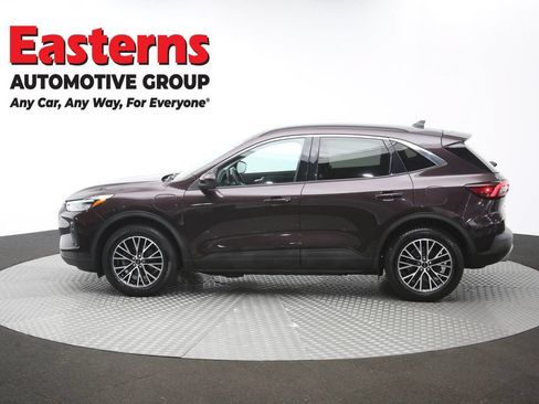 Used 2023 Ford Escape SE FWD image 61