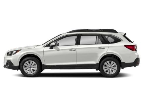 Used 2019 Subaru Outback 2.5i Premium image 3
