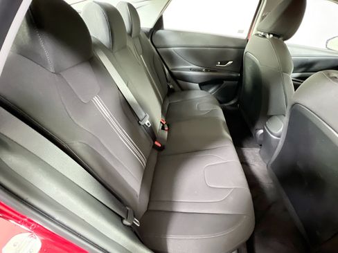 Used 2023 Hyundai Elantra SEL FWD image 24