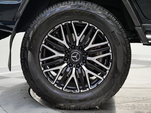 Used 2023 Mercedes-Benz G 63 AMG Squared image 40