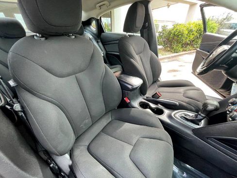 Used 2013 Dodge Dart Aero image 19
