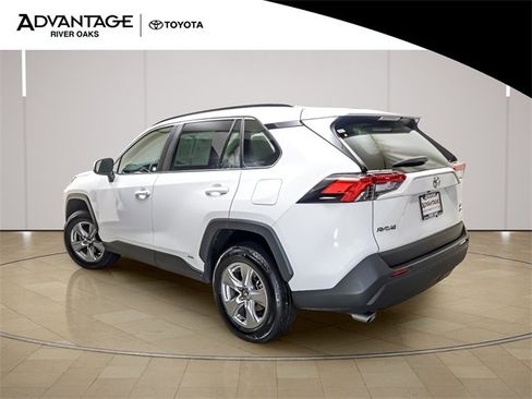 Certified 2025 Toyota RAV4 XLE image 5