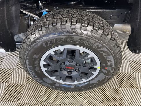 New 2026 Toyota Tacoma TRD Off-Road image 5