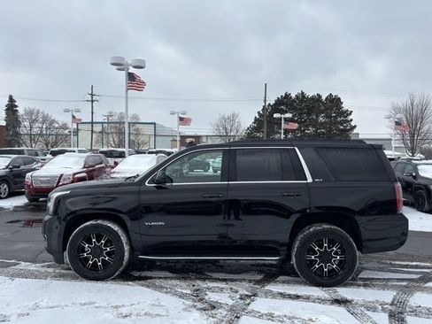 Used 2019 GMC Yukon SLT image 8