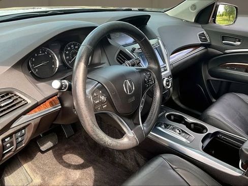 Used 2018 Acura MDX FWD image 13