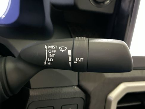 Used 2024 Toyota Tacoma Limited image 27