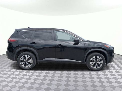 Used 2023 Nissan Rogue SV FWD image 3