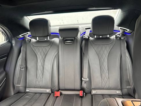 Used 2020 Mercedes-Benz S 560 Sedan image 20