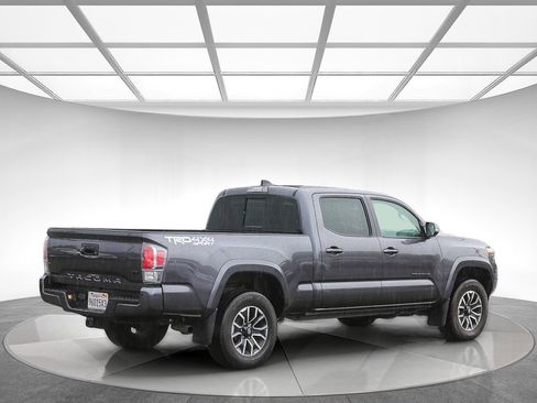 Used 2023 Toyota Tacoma TRD Sport w/ TRD Premium Sport Package image 3