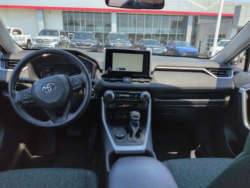 Used 2023 Toyota RAV4 XLE w/ Convenience Package AWD/4WD image 12